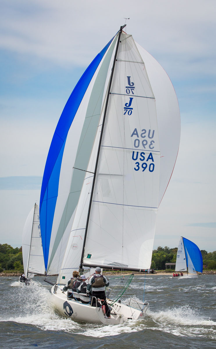 Eight Tips For Being A Competitive Corinthian Team In A Pro Fleet Quantum Sails