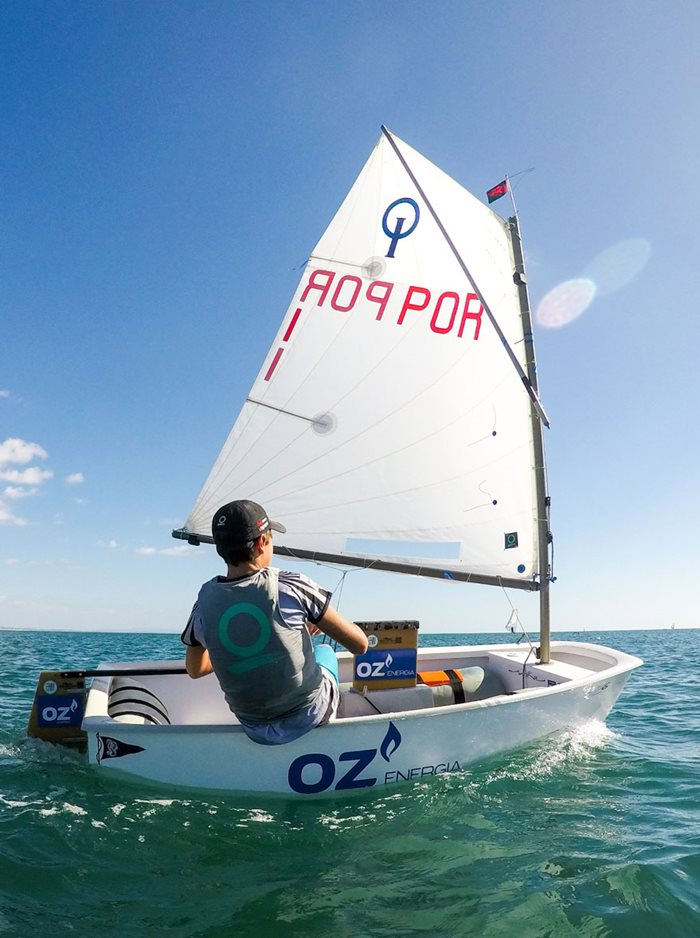 optimist sailboat logo